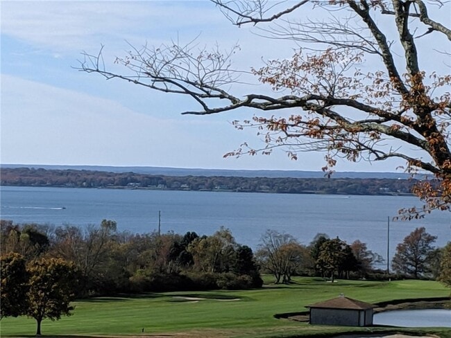 Building Photo - 14 Pocahontas Dr