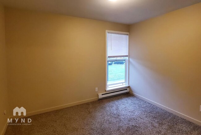 Building Photo - 22612 6th Ave S