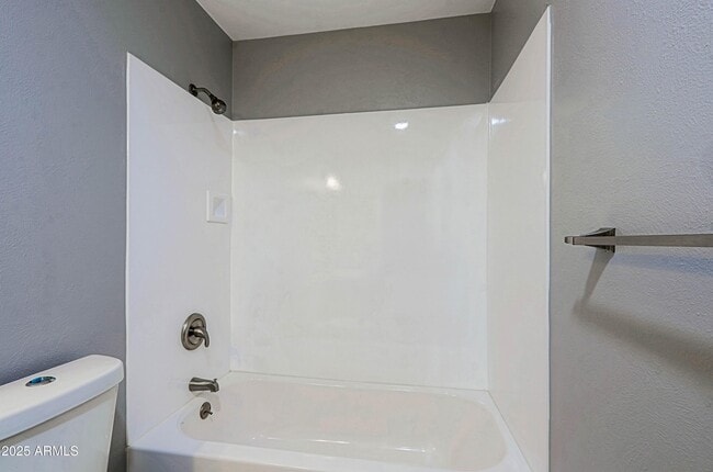 Building Photo - 8402 E Coronado Rd