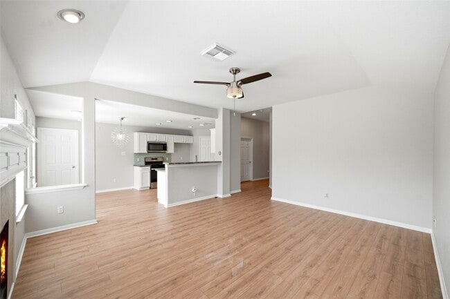 Building Photo - 14631 Hazy Ridge Ln