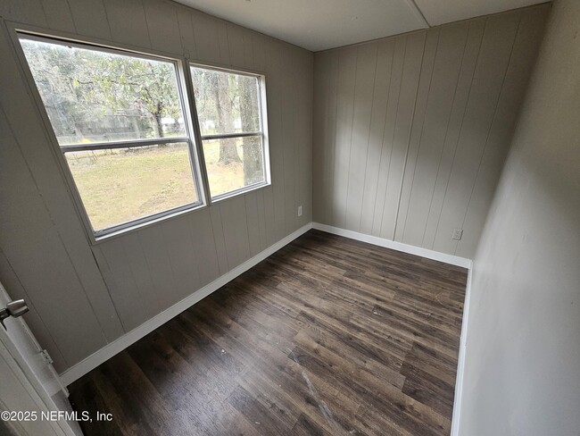 Building Photo - 7577 Sonia Dr