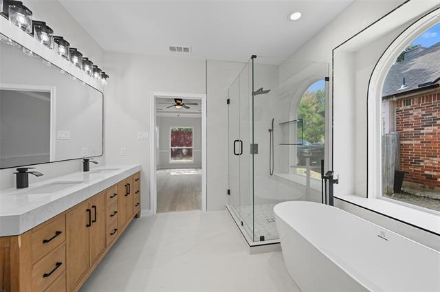 Building Photo - 1501 Monte Carlo Dr