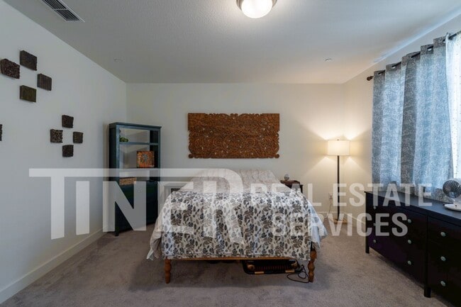 Building Photo - 3555 Nuestra Ave