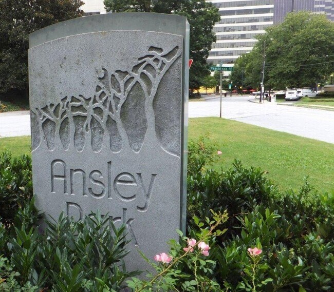 Building Photo - 1130 Piedmont Ave NE