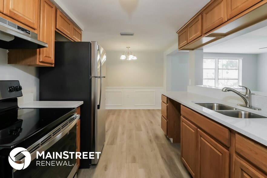 Building Photo - 5400 Drift Tide Dr