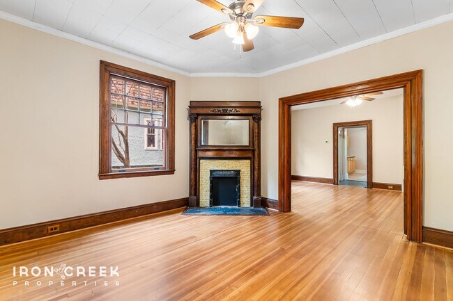Building Photo - Stunning Historic Montford Home with Moder...