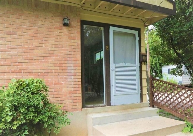 Building Photo - 3304 Tom Green St