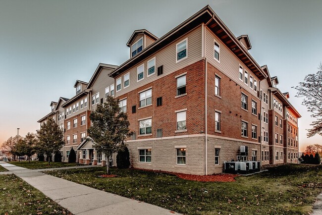 Building Photo - The Flats at Wick Apartments