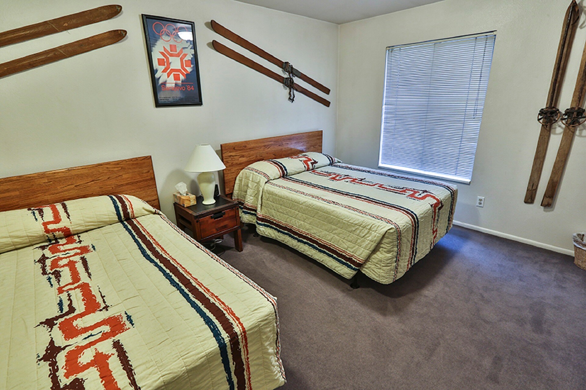 Building Photo - 3298 E Fort Union Blvd