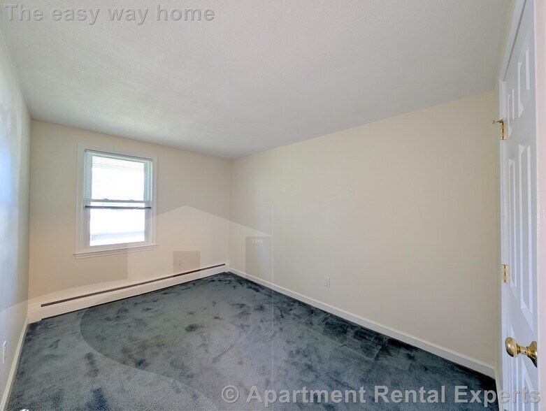 Building Photo - 7 Patrick St