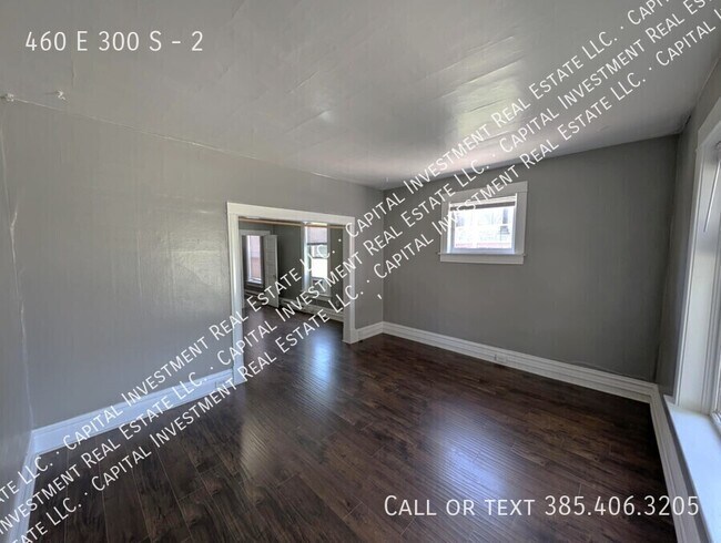 Building Photo - 460 E 300 S
