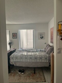 Building Photo - 1113 Green Pine Blvd