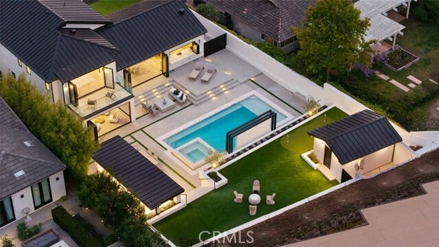 Building Photo - 919 Sandcastle Dr