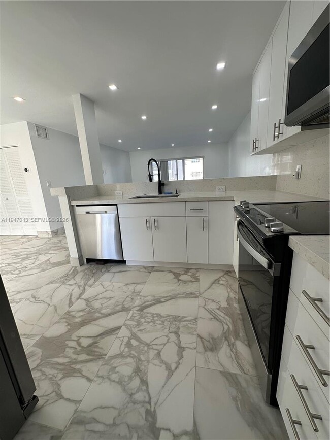 Building Photo - 4100 N 58th Ave