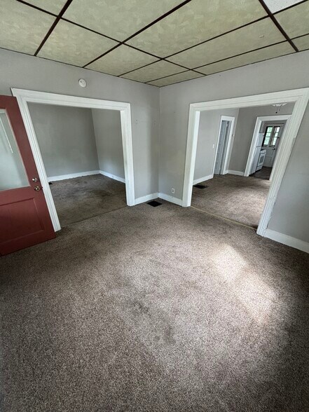 Building Photo - 4 Highland Ave