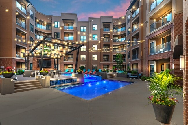 Building Photo - 46 Penn Apartment Homes