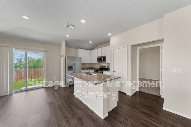Building Photo - 8718 Broad Wing Dr