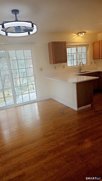 Building Photo - 20 Apple Way