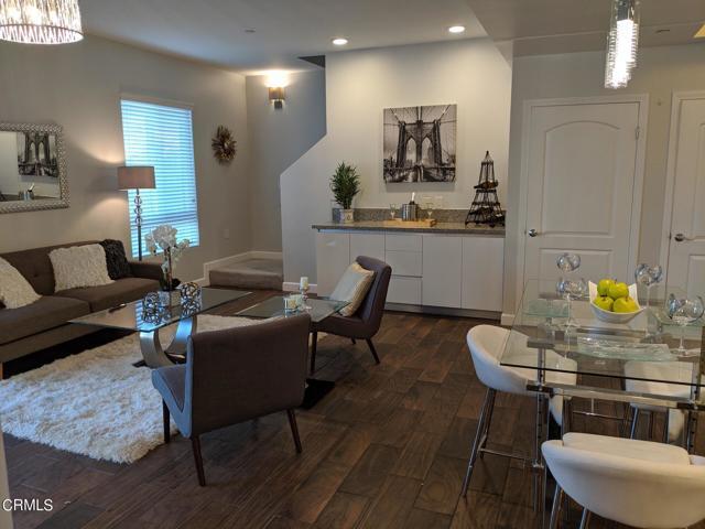 Building Photo - 28 N 3rd St