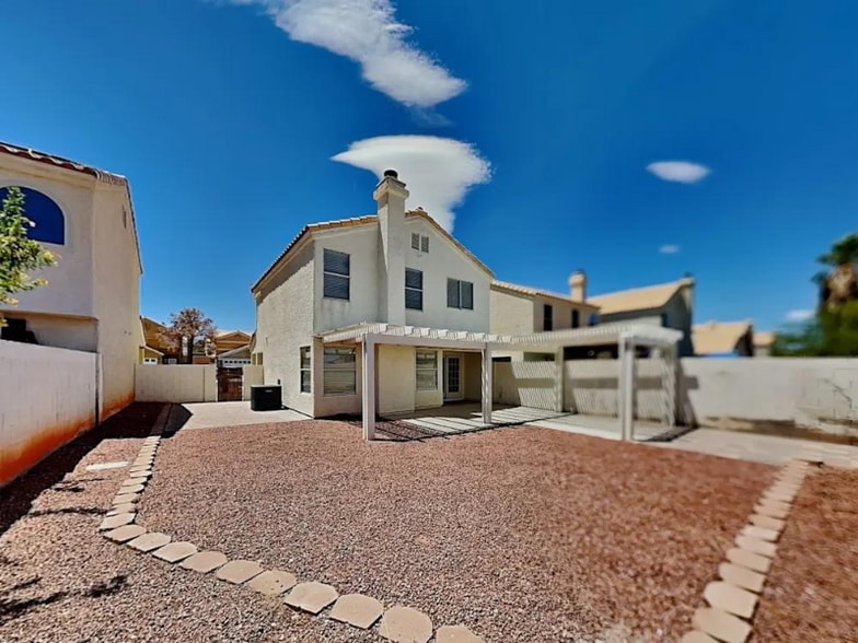 Building Photo - 1420 Pacific Terrace Dr