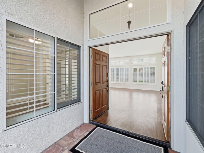 Building Photo - 1698 Ramona Dr