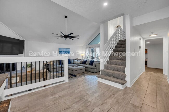 Building Photo - 7575 Tippin Ave