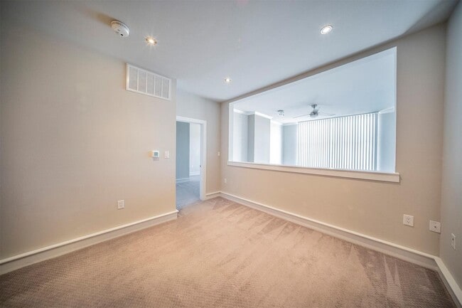 Building Photo - For Sale or Lease! Area Construction close to completion!