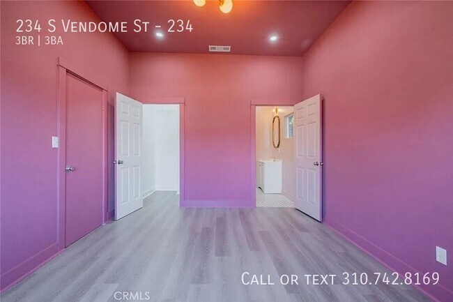 Building Photo - 234 S Vendome St