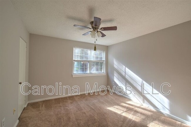 Building Photo - 41 Faris Cir