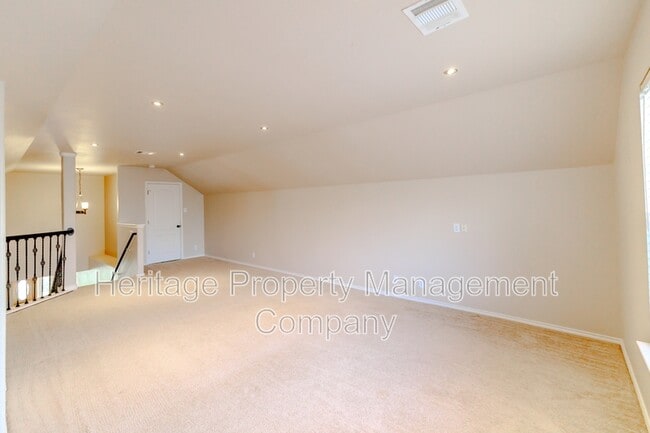 Building Photo - 26923 Trinity Heights