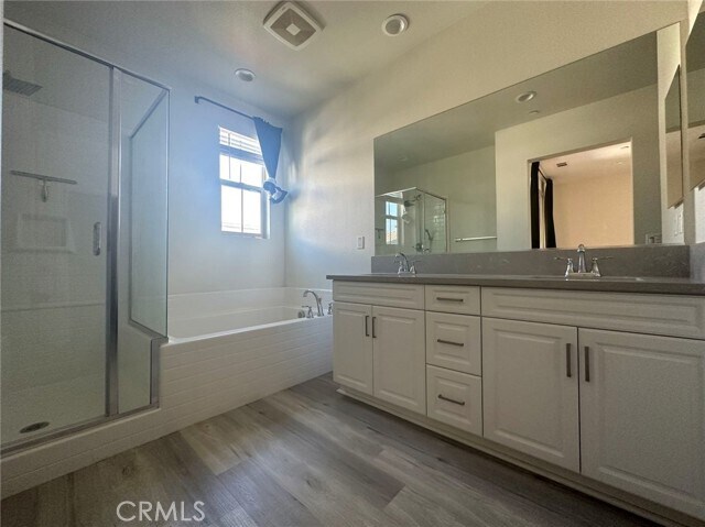 Building Photo - 2888 E Berry Loop Privado