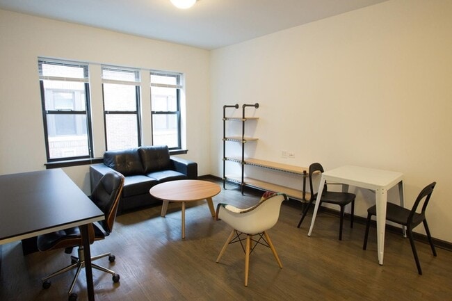 Floorplan - 5300 S. Drexel Avenue
