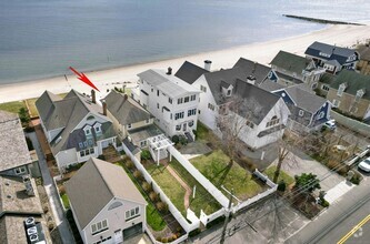 Building Photo - 1135 Fairfield Beach Rd