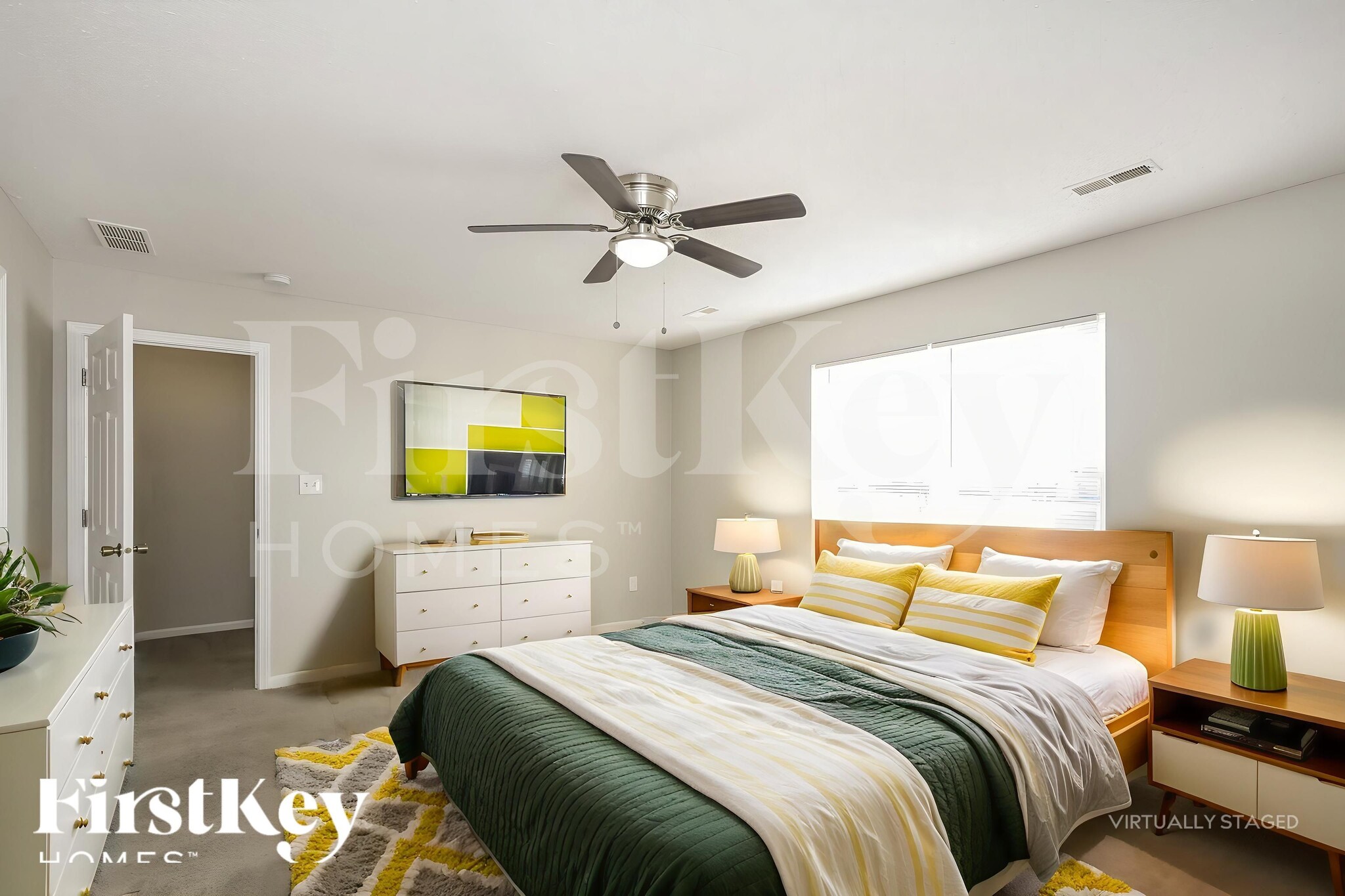 Building Photo - 1451 Round Lake Rd