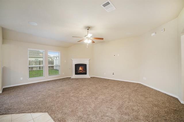 Building Photo - 2104 Lake Pine Dr