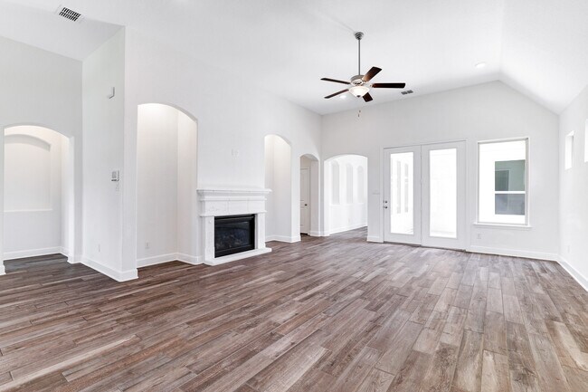 Building Photo - 8626 Glass Gem Dr