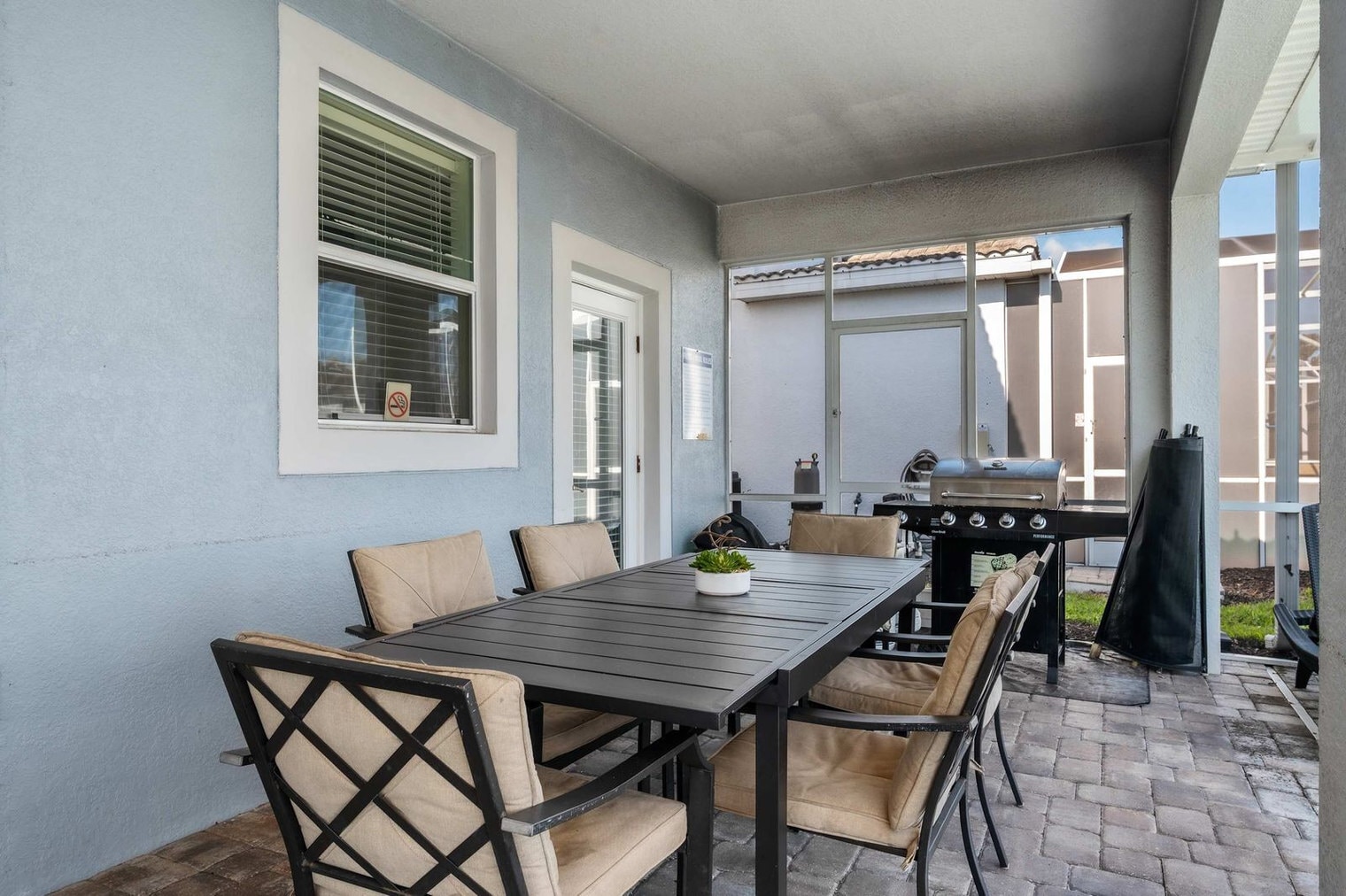 Building Photo - 9048 Sand Trap Dr