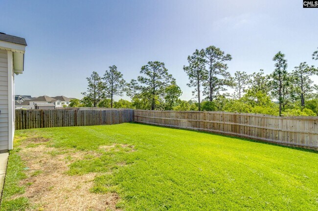 Building Photo - 1045 Ashcroft Cir