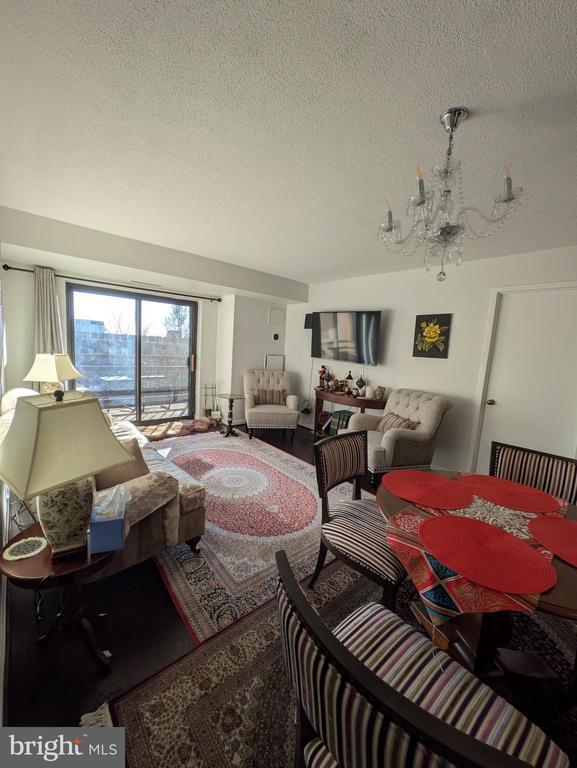 Building Photo - 2111 Wisconsin Ave NW