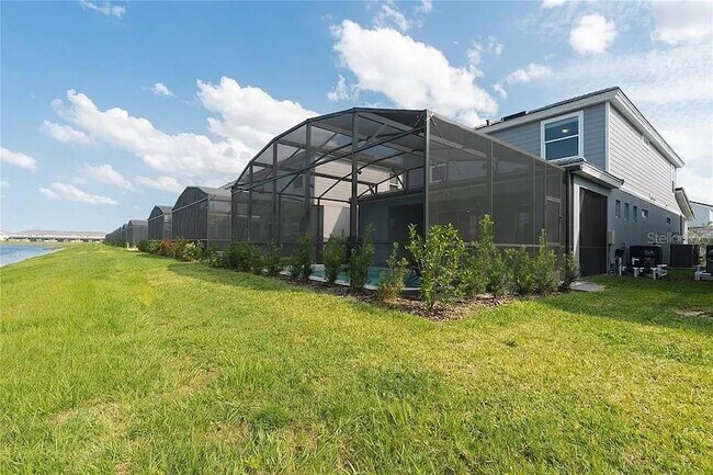 Building Photo - 7243 Oak Hammock Dr