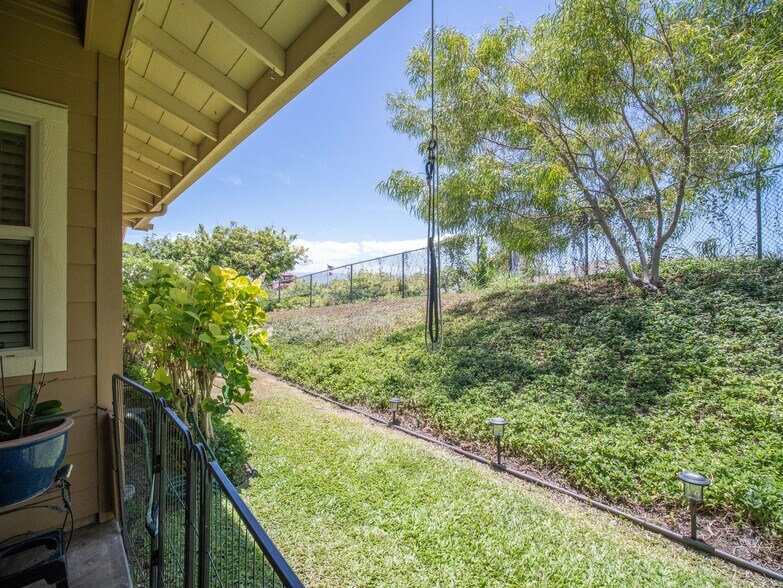 Building Photo - 127 Hoowaiwai Loop