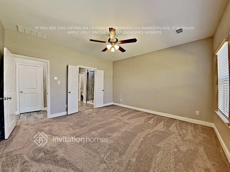 Building Photo - 1638 Luckenbach Dr