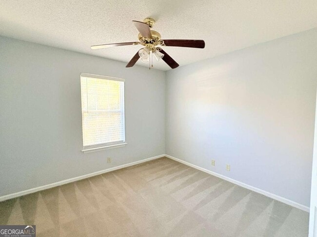 Building Photo - 601 McIntosh Dr