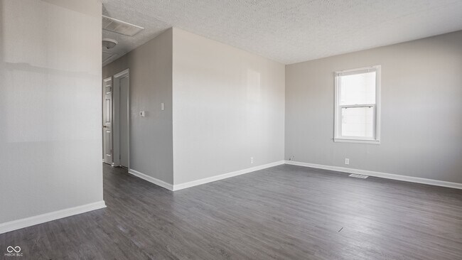 Building Photo - 4309 Ralston Ave
