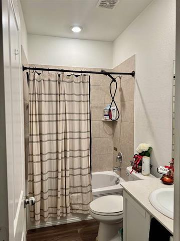 Building Photo - 5908 Pensby Dr