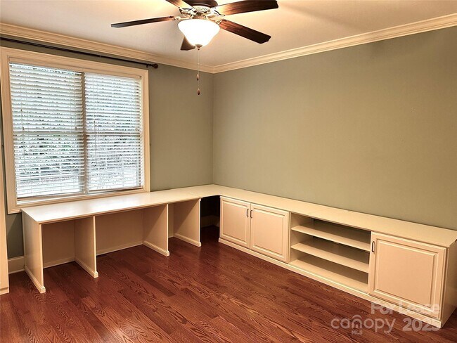 Building Photo - 4642 Gold Finch Drive