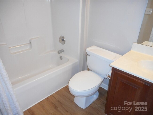 Building Photo - 8145 Millwright Ln