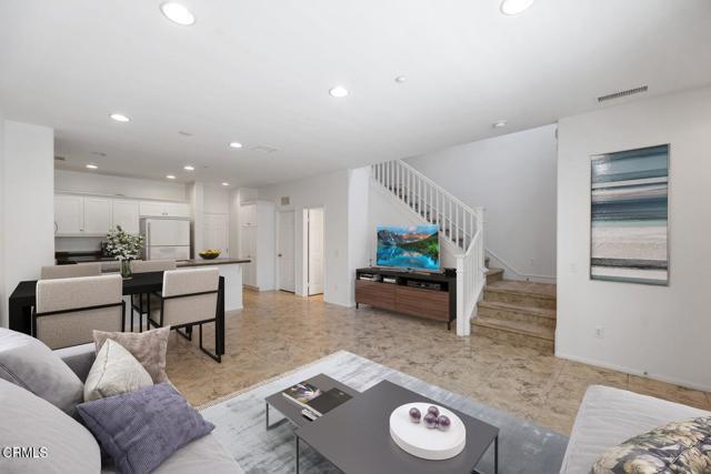 Building Photo - 302 Harbor Breeze Dr