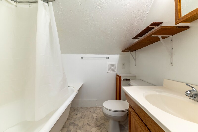 Building Photo - 6602 Ballard Ave