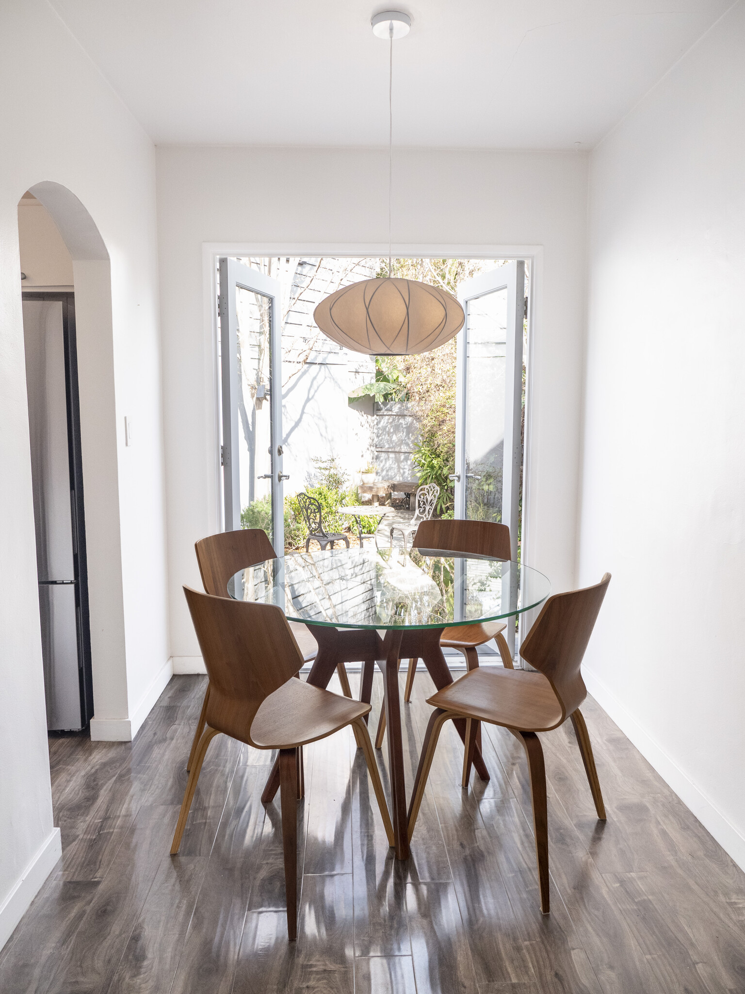 Indoor-Outdoor Dining Area - 2318 Beach Ave